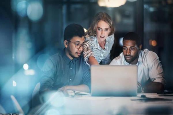 世界杯飞机事件_世界杯赛场飞机故事